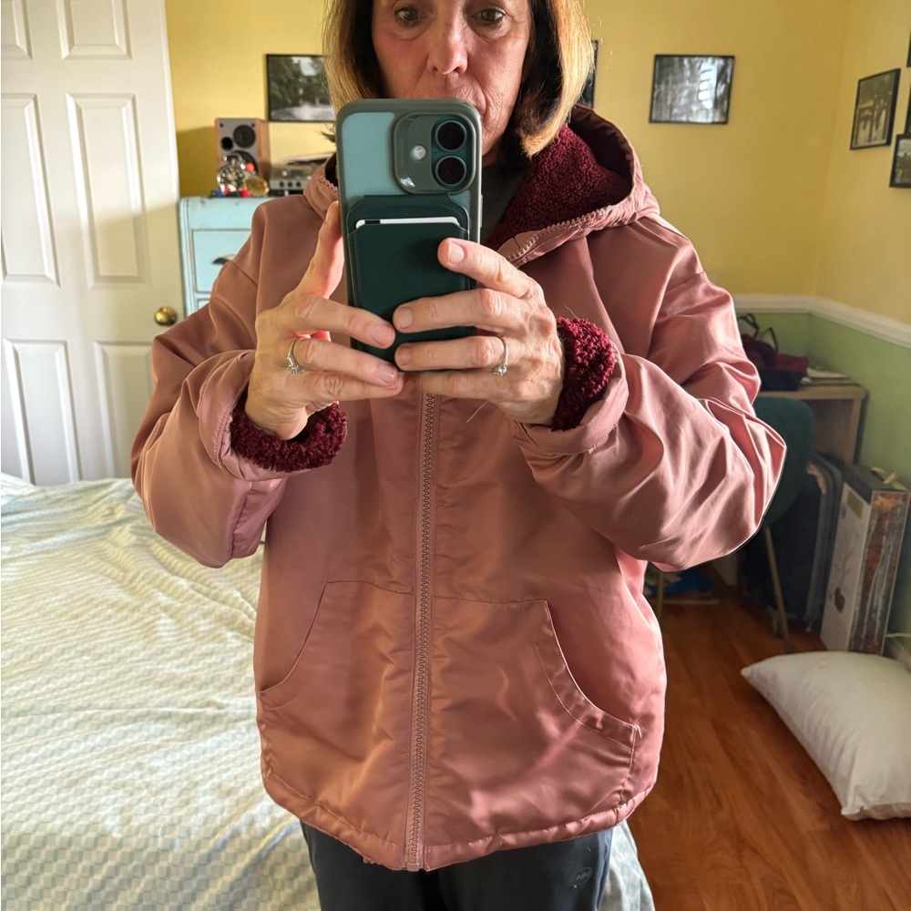 Pink Puffer Jacket for Cozy Warmth